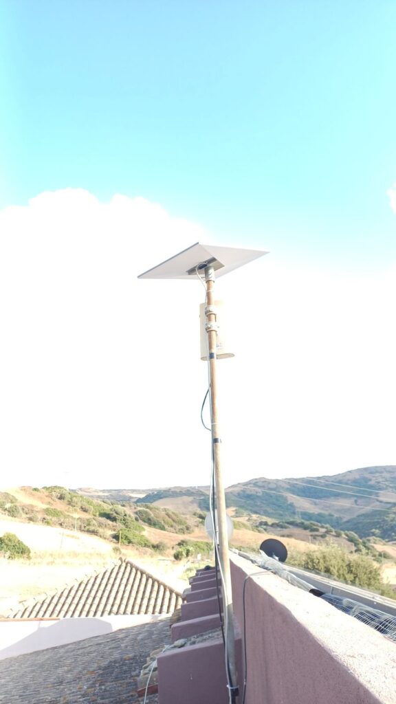 Antenna Starlink per l'agriturismo Sa Tanca Noa a Tergu