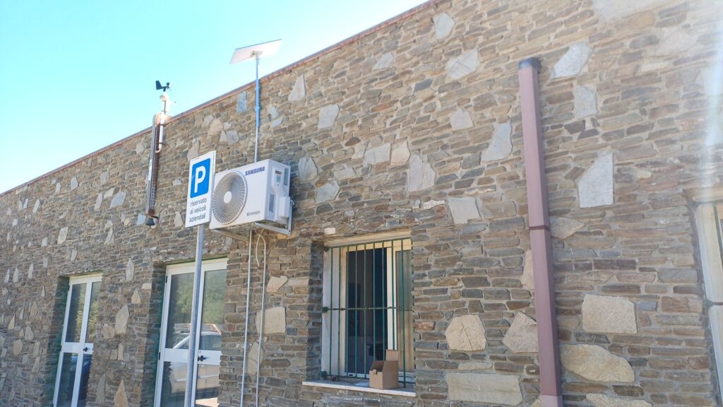 Antenna Starlink installata al depuratore Abbanoa di Stintino